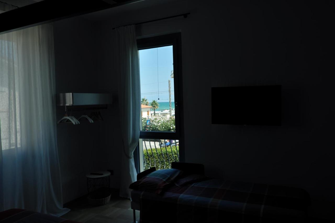 Invento Bnb Unconventional Maison Чивитанова Марке Екстериор снимка